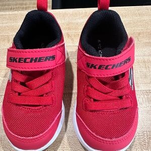 Toddler Skechers sneakers